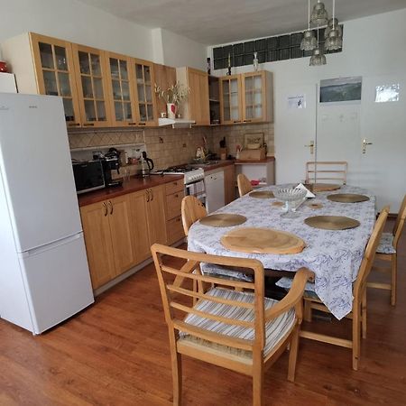 U Cerneho Orla Apartment Vidnava Екстериор снимка
