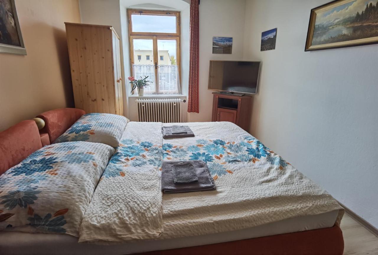 U Cerneho Orla Apartment Vidnava Екстериор снимка
