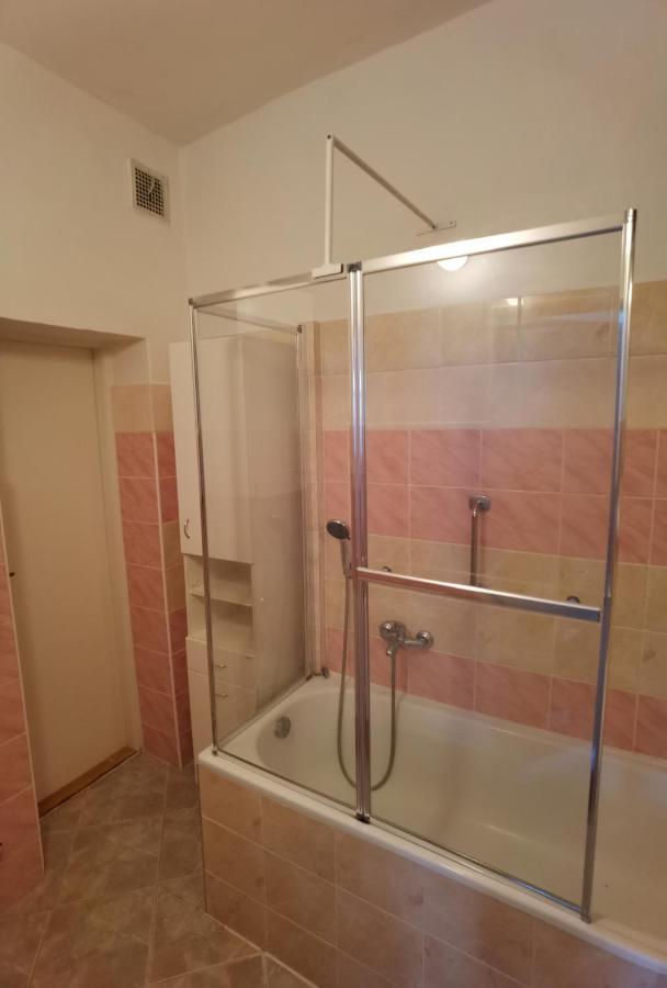 U Cerneho Orla Apartment Vidnava Екстериор снимка